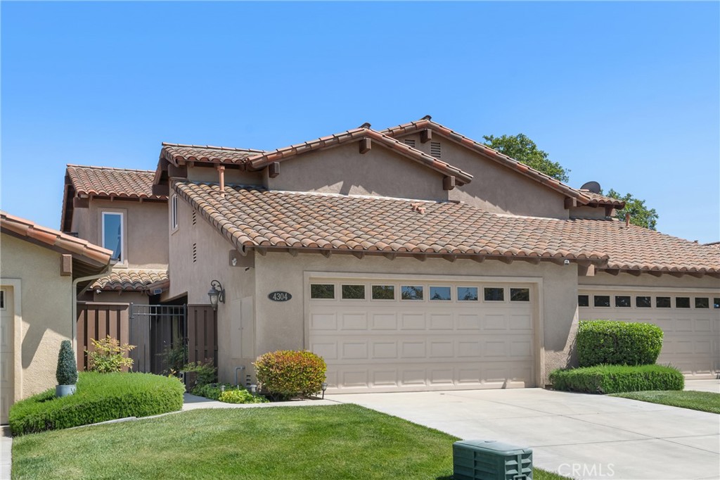 4304 Foxenwood Circle