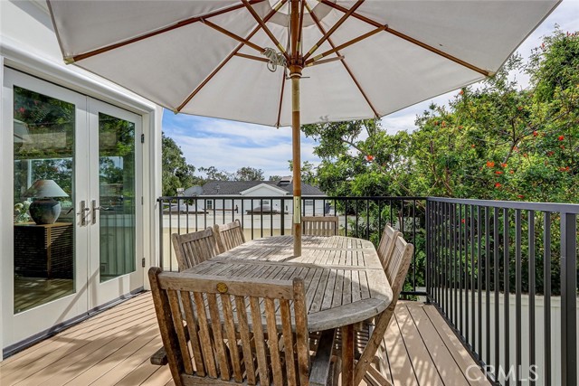 3211 Valley, Manhattan Beach, California 90266, 4 Bedrooms Bedrooms, ,2 BathroomsBathrooms,Residential,For Sale,Valley,SB26074222