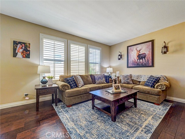 Detail Gallery Image 8 of 51 For 7904 Port Arthur, Corona,  CA 92880 - 4 Beds | 3 Baths