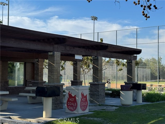 Detail Gallery Image 32 of 36 For 231 W Cork Tree, Orange,  CA 92865 - 3 Beds | 2/1 Baths