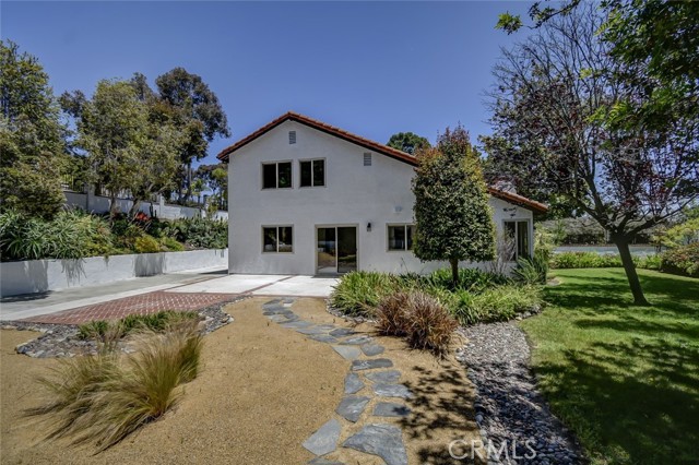 1302 Cadena, San Clemente CA: https://media.crmls.org/medias/dd33a112-0b09-4e39-ba6c-3e096861ba8c.jpg