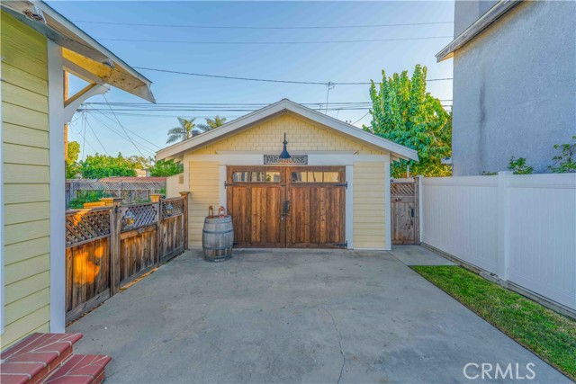 Detail Gallery Image 5 of 33 For 226 E 53rd St, Long Beach,  CA 90805 - 2 Beds | 1 Baths