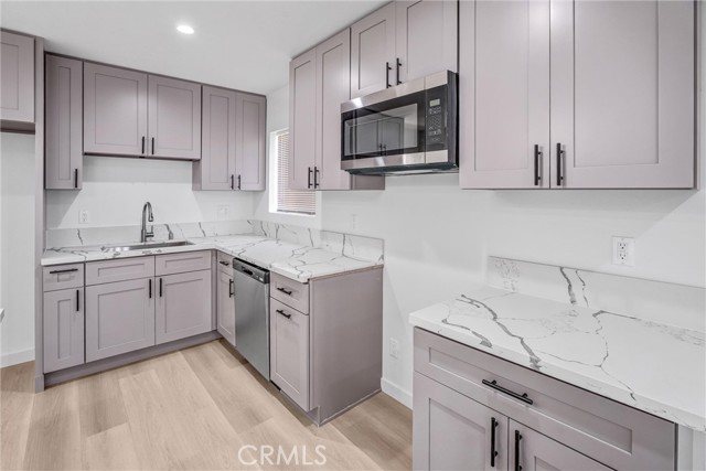 10517 Firmona Avenue, Inglewood CA: https://media.crmls.org/medias/dd33d303-bf90-4caa-a90e-453973189112.jpg