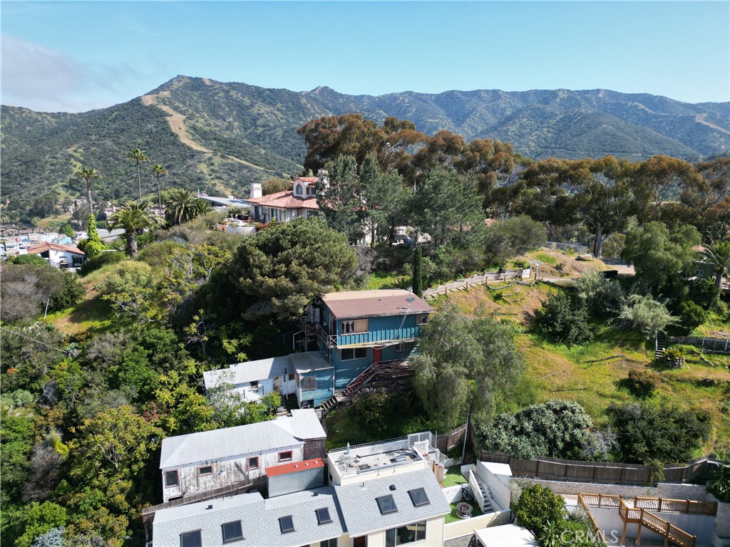 326 W Whittley Avenue D, Avalon, CA 90704