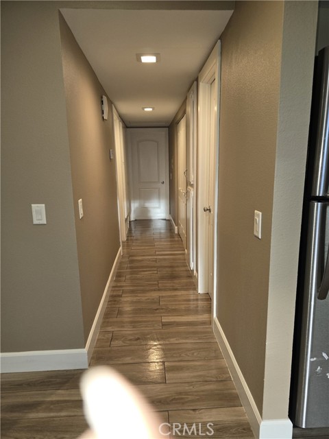 Detail Gallery Image 11 of 17 For 1370 Wheaton Way, Riverside,  CA 92507 - 3 Beds | 2 Baths