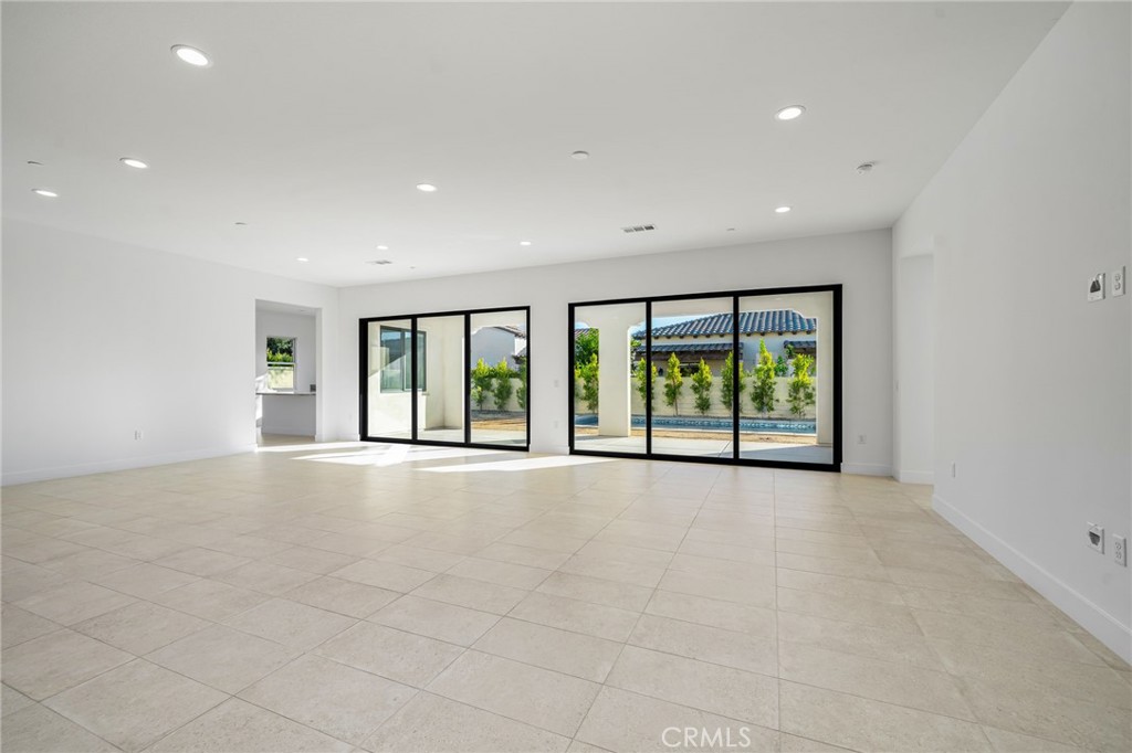 MLS #SR25252201 image #17