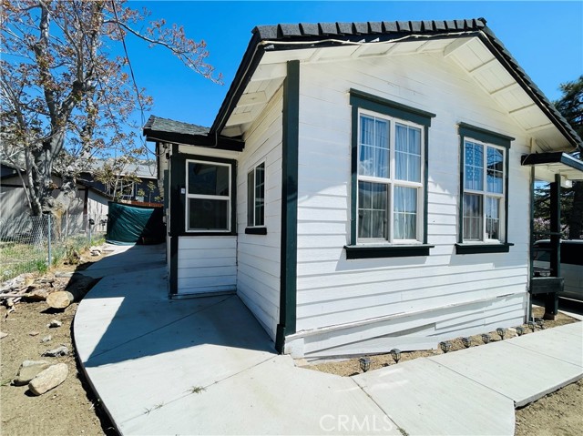 Detail Gallery Image 1 of 19 For 4225 Poplar Trl, Frazier Park,  CA 93225 - 2 Beds | 1 Baths