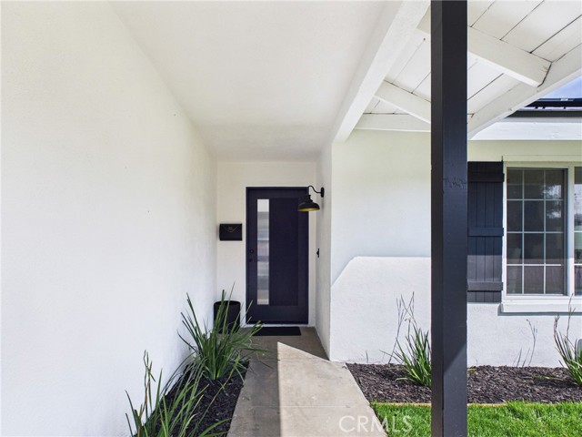 Detail Gallery Image 6 of 33 For 1547 E San Alto, Orange,  CA 92865 - 4 Beds | 2 Baths