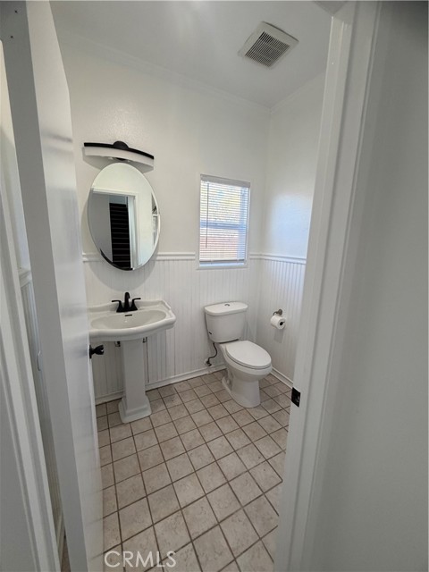 Detail Gallery Image 7 of 22 For 3519 Fairfield, Palmdale,  CA 93550 - 4 Beds | 4 Baths