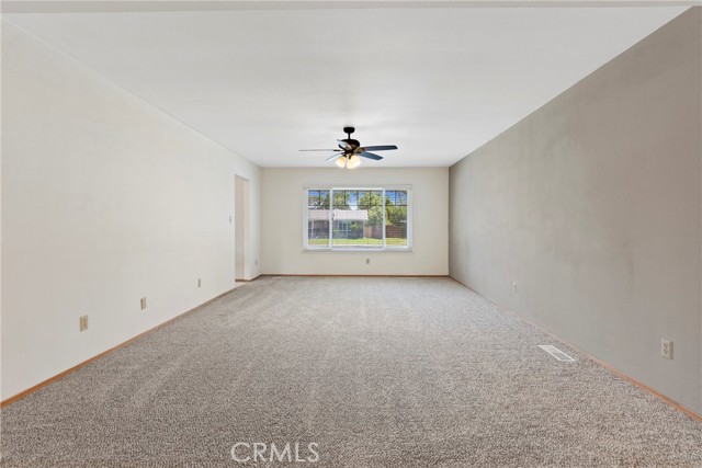 3355 San Fernando Court, Merced CA: https://media.crmls.org/medias/dd357d29-837f-4f29-b32c-9eaa28655974.jpg