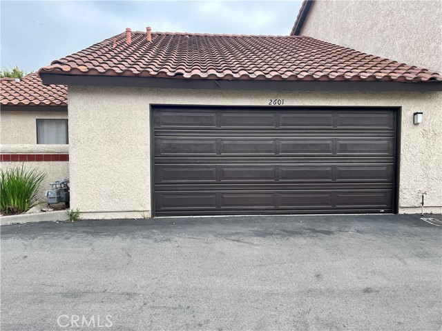2 car garage