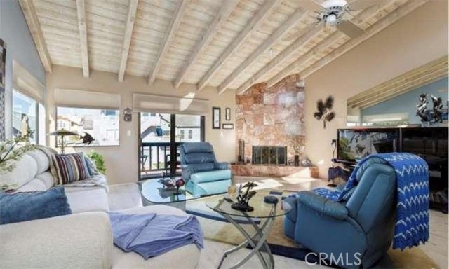 5145 Neptune Square photo 3
