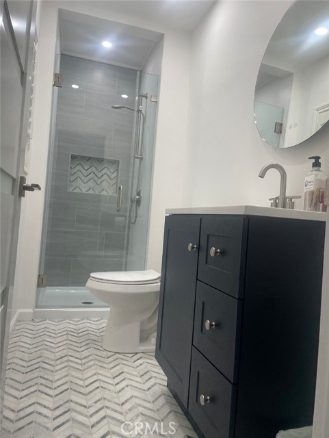 Detail Gallery Image 4 of 18 For 10115 Montgomery Ave, Granada Hills,  CA 91343 - 3 Beds | 2 Baths
