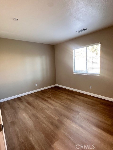 6379 Pintail Way, Fontana CA: https://media.crmls.org/medias/dd382018-815c-472a-a34b-a94ace970f9c.jpg