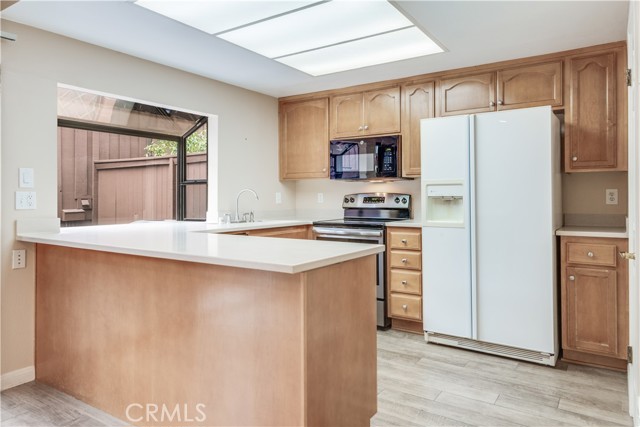 Detail Gallery Image 10 of 30 For 1637 Westmont, San Pedro,  CA 90732 - 3 Beds | 2/1 Baths