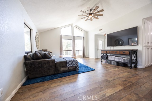 Detail Gallery Image 11 of 66 For 31388 Yosemite Springs Pkwy, Coarsegold,  CA 93614 - 3 Beds | 2 Baths