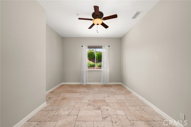 3012 Ridge Creek Drive, Fallbrook CA: https://media.crmls.org/medias/dd39aee4-1343-4baa-b3eb-827029d1c0a4.jpg