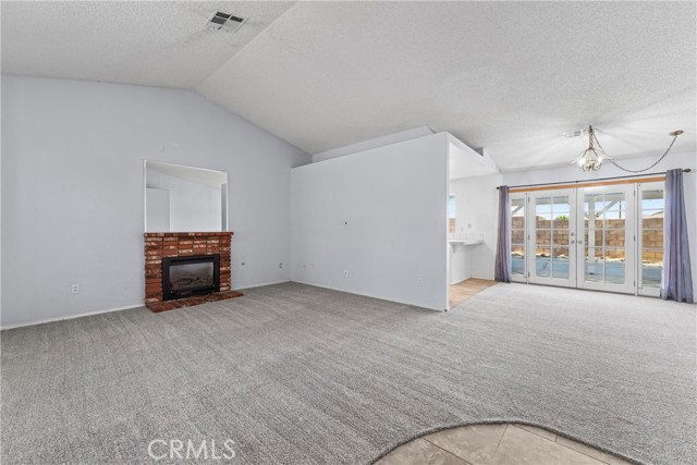 Detail Gallery Image 3 of 24 For 3525 San Jacinto Ave, Rosamond,  CA 93560 - 3 Beds | 2 Baths