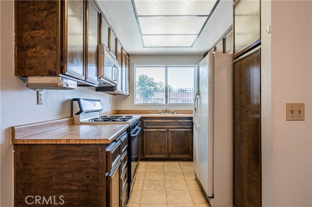 Detail Gallery Image 28 of 30 For 622 S Santa Fe St #7,  Hemet,  CA 92543 - 2 Beds | 2 Baths