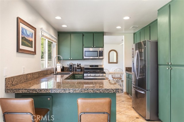 Detail Gallery Image 12 of 31 For 29559 Mount Bachelor Way, Menifee,  CA 92586 - 3 Beds | 2/1 Baths