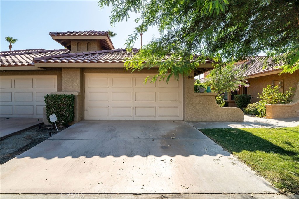41644 Woodhaven Dr E