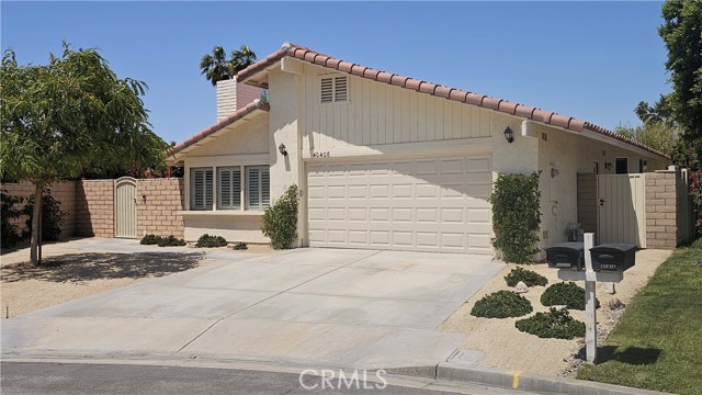Detail Gallery Image 1 of 39 For 40408 Periwinkle Ct, Palm Desert,  CA 92260 - 3 Beds | 2 Baths