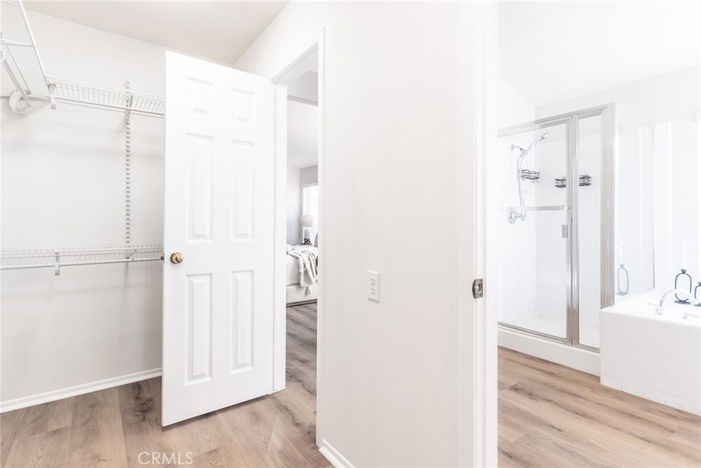 MLS #OC25156927 img 24