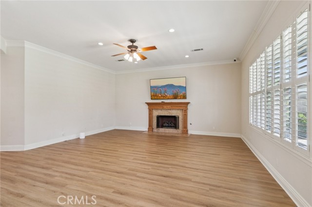 Image 8 of 62 For 16860 Rayen Street