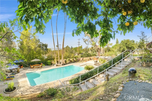 Image 40 of 49 For 2120 Fairview