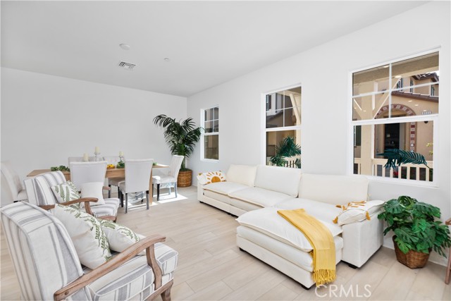 16188 alamo, Chino CA: https://media.crmls.org/medias/dd3f487d-dfed-472d-be79-868ab06327ae.jpg
