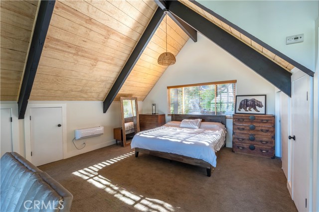 553 Pioneer Road, Lake Arrowhead CA: https://media.crmls.org/medias/dd4073f7-c3a3-42c1-bdd9-34058abdd41c.jpg