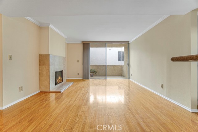 Detail Gallery Image 7 of 28 For 5325 Newcastle Ave #240,  Encino,  CA 91316 - 2 Beds | 2 Baths