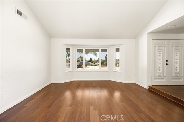 Detail Gallery Image 19 of 73 For 16481 Valle Vista Way, Riverside,  CA 92506 - 5 Beds | 3 Baths