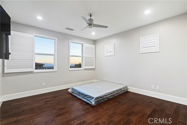 Detail Gallery Image 22 of 33 For 5721 Winchester Ct, Rancho Cucamonga,  CA 91737 - 5 Beds | 5/1 Baths