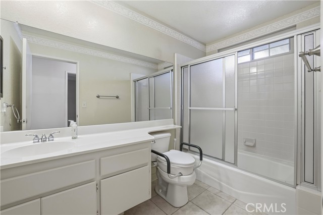 Detail Gallery Image 16 of 22 For 2635 Beech Tree, Hemet,  CA 92545 - 3 Beds | 2 Baths