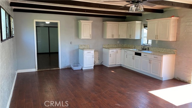 Detail Gallery Image 6 of 15 For 649 S 5th, Montebello,  CA 90640 - 2 Beds | 1 Baths