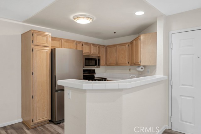 Detail Gallery Image 16 of 45 For 5744 Oak Bend Ln #203,  Oak Park,  CA 91377 - 1 Beds | 1 Baths