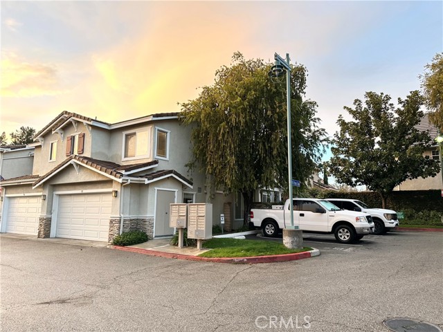 27109 Teton trail, Valencia CA: https://media.crmls.org/medias/dd448032-bfb0-4a5a-82dd-abf329c57b53.jpg