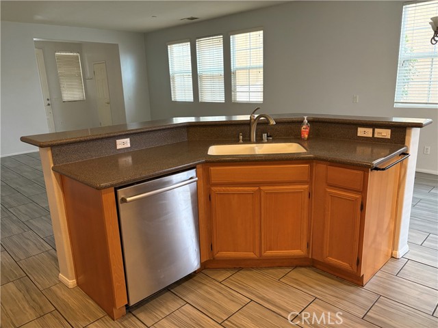 Detail Gallery Image 2 of 23 For 10927 Ragsdale, Loma Linda,  CA 92354 - 4 Beds | 3 Baths