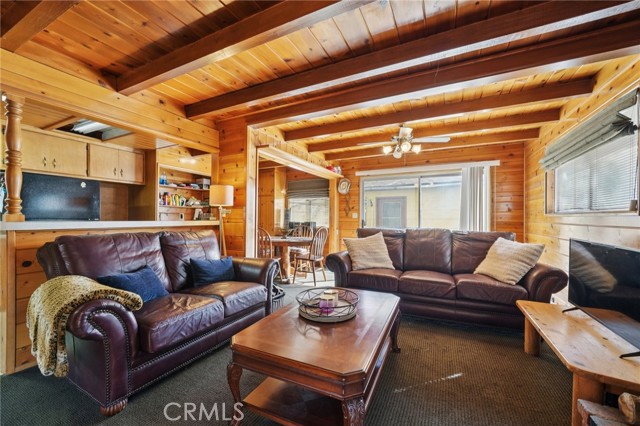 Detail Gallery Image 5 of 28 For 346 W North Shore Dr, Big Bear City,  CA 92314 - 3 Beds | 2 Baths