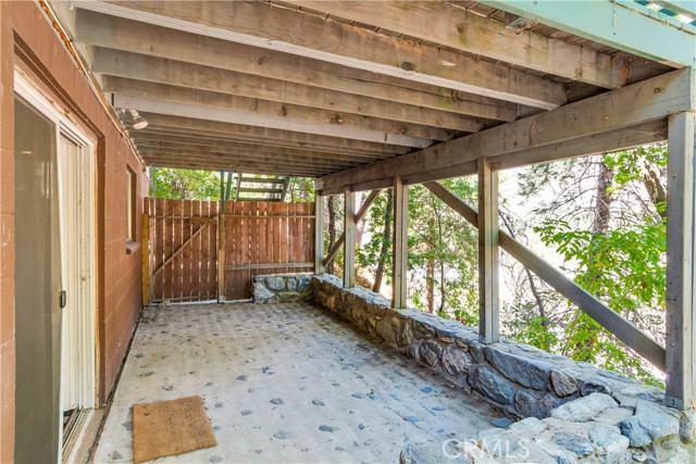 Detail Gallery Image 19 of 30 For 39500 Canyon Dr, Forest Falls,  CA 92339 - 4 Beds | 2/1 Baths