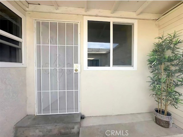 637 W Floral Drive, Monterey Park CA: https://media.crmls.org/medias/dd465340-029e-4030-8da4-4c516de228b6.jpg