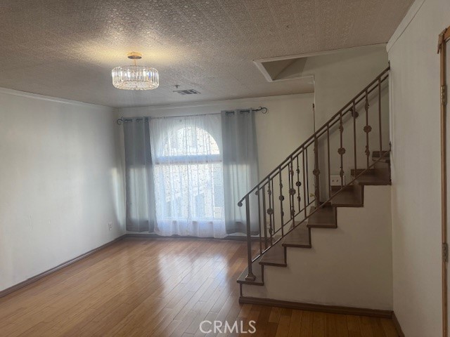 https://media.crmls.org/medias/dd4680d0-3ca9-4c3c-b0cf-9b029d771353.jpg?preset=X-Large