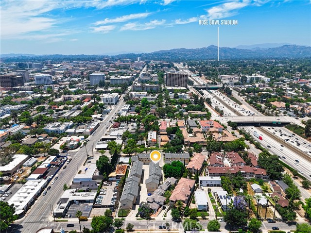 254 N Mar Vista Avenue, Pasadena CA: https://media.crmls.org/medias/dd4696df-6c02-4455-af5c-4233449bef6f.jpg