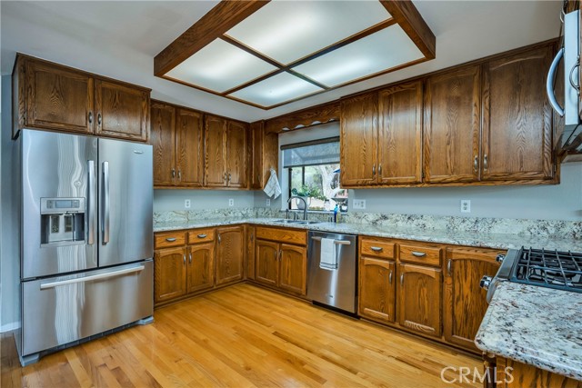 Detail Gallery Image 9 of 34 For 10360 Edgewater Dr, Kelseyville,  CA 95451 - 3 Beds | 2 Baths