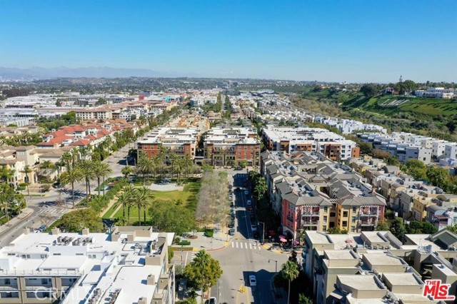Detail Gallery Image 16 of 27 For 13045 Pacific Promenade #103,  Los Angeles,  CA 90094 - 2 Beds | 1 Baths