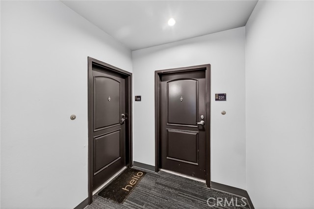 629 Traction, Los Angeles CA: https://media.crmls.org/medias/dd46f5c1-d6c6-46dd-be3c-5112eaf3717b.jpg