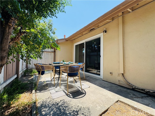 Detail Gallery Image 16 of 22 For 1881 Mitchell Ave #8,  Tustin,  CA 92780 - 3 Beds | 2 Baths
