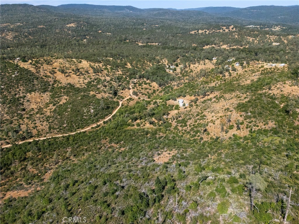https://media.crmls.org/medias/dd48e684-655e-4756-b008-970af625304e.jpg?preset=X-Large