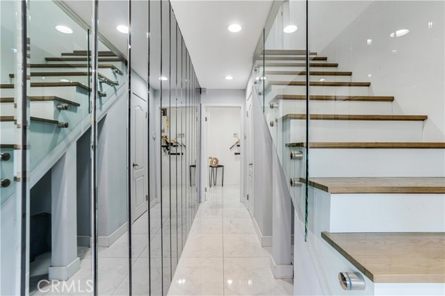 Detail Gallery Image 7 of 52 For 1440 Holbrook St, Eagle Rock,  CA 90041 - 3 Beds | 3/1 Baths